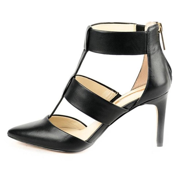 BCBG Generation Max Azria Ziggy Pointed Toe Heels - Picture 3 of 6